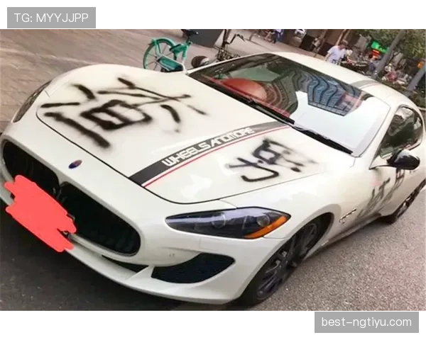 杨千霖今天又发豪车照了？这生活咋跟我们差十条街啊！